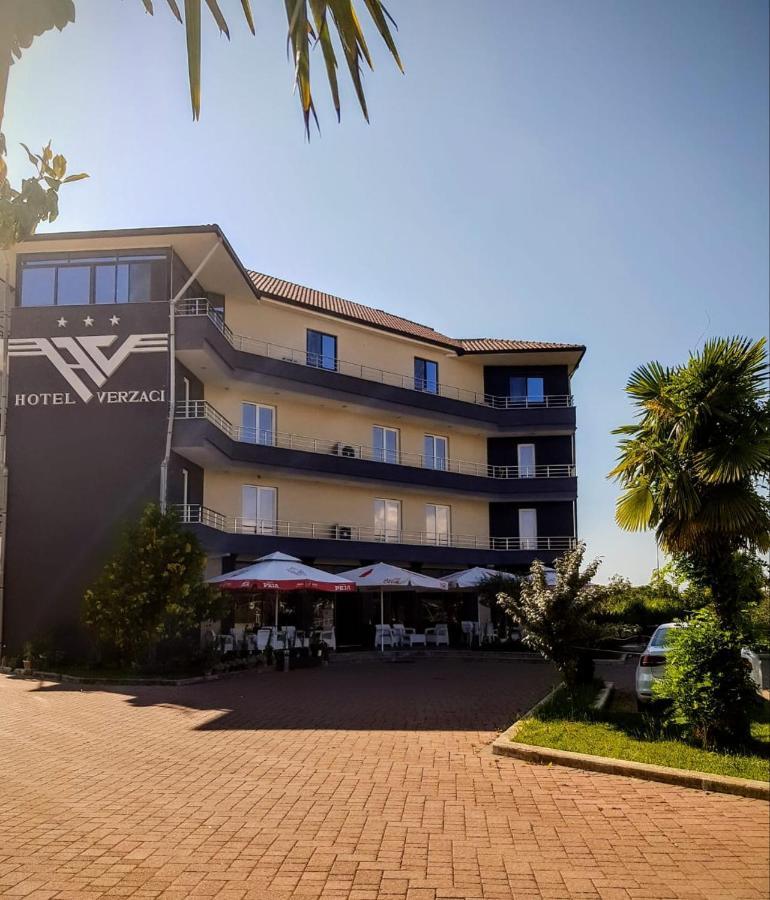 Hotel Verzaci Rinas Екстериор снимка
