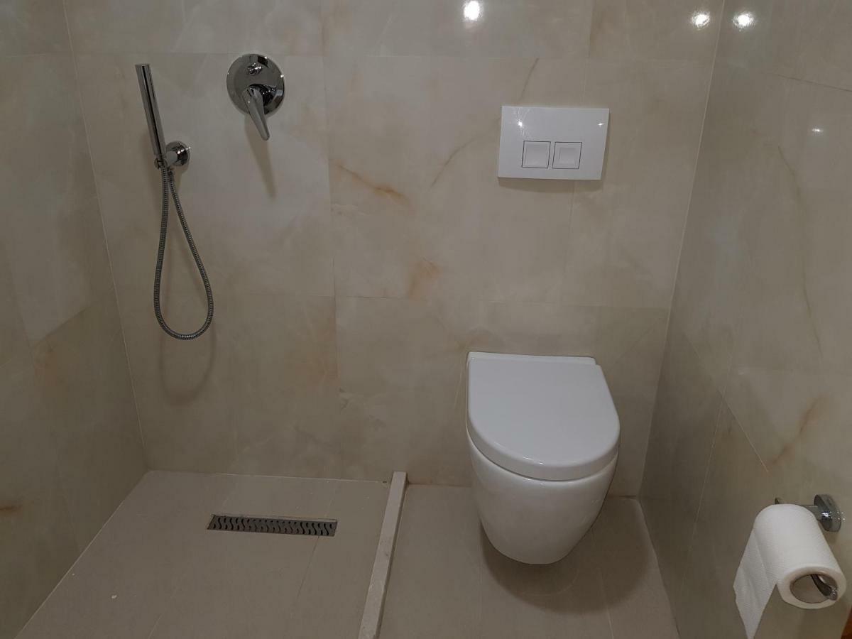Hotel Verzaci Rinas Стая снимка